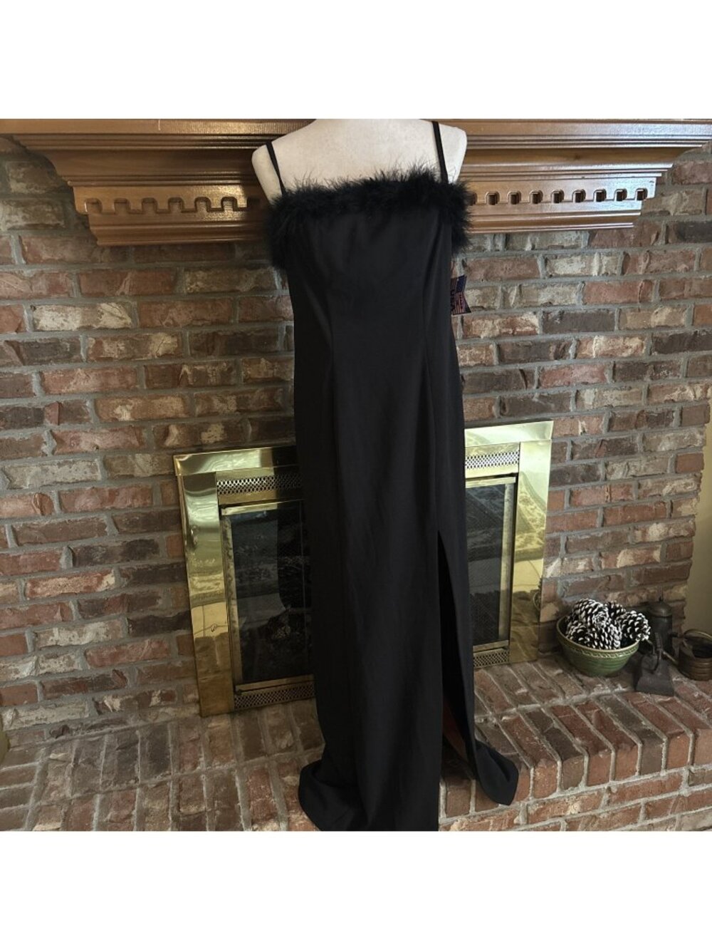 morgan & Co Y2K Whimsigoth Black Faux Fur Trim Size Medium Side Slit Vtg Gown